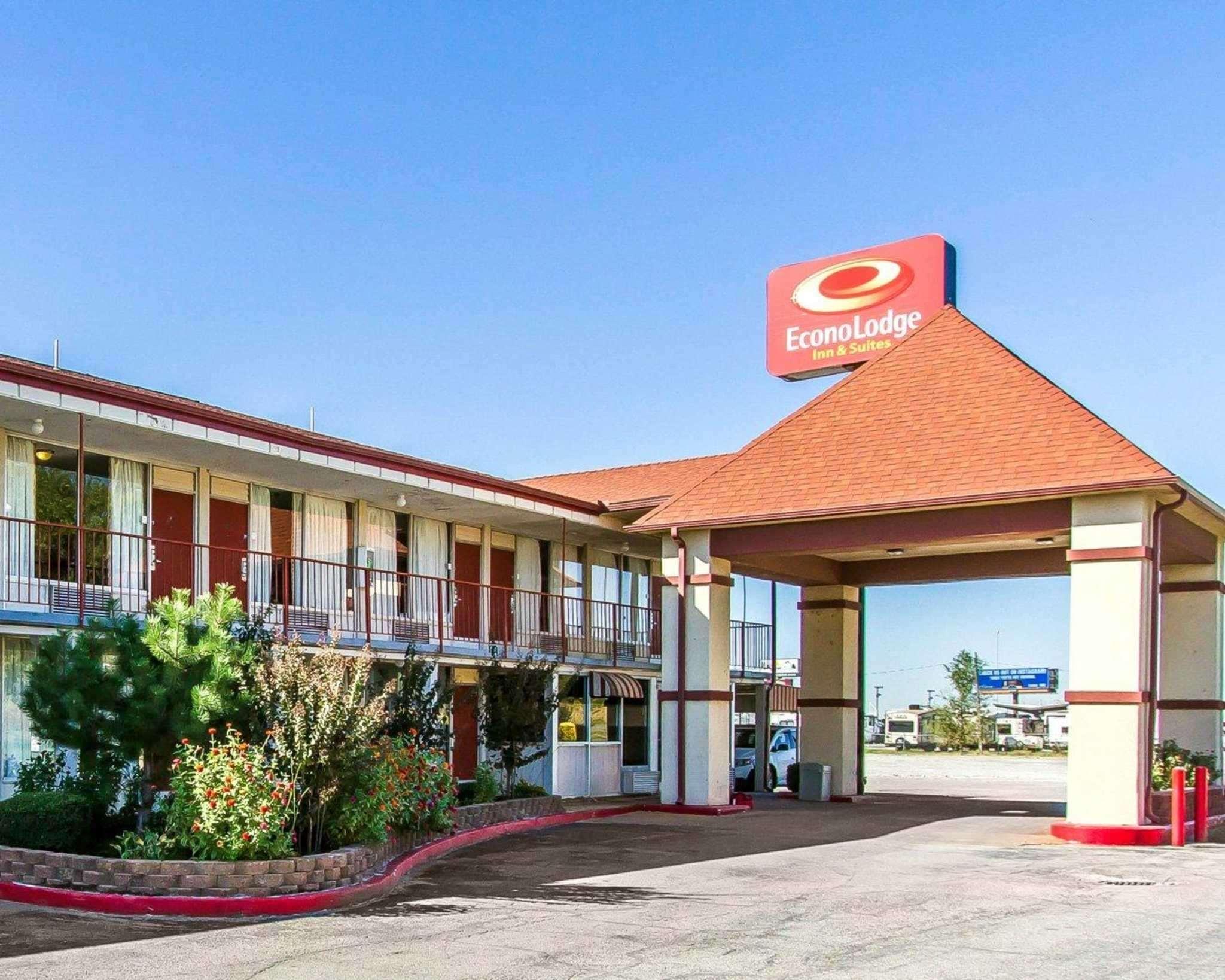 אוקלהומה סיטי Econo Lodge Inn & Suites Near Bricktown מראה חיצוני תמונה