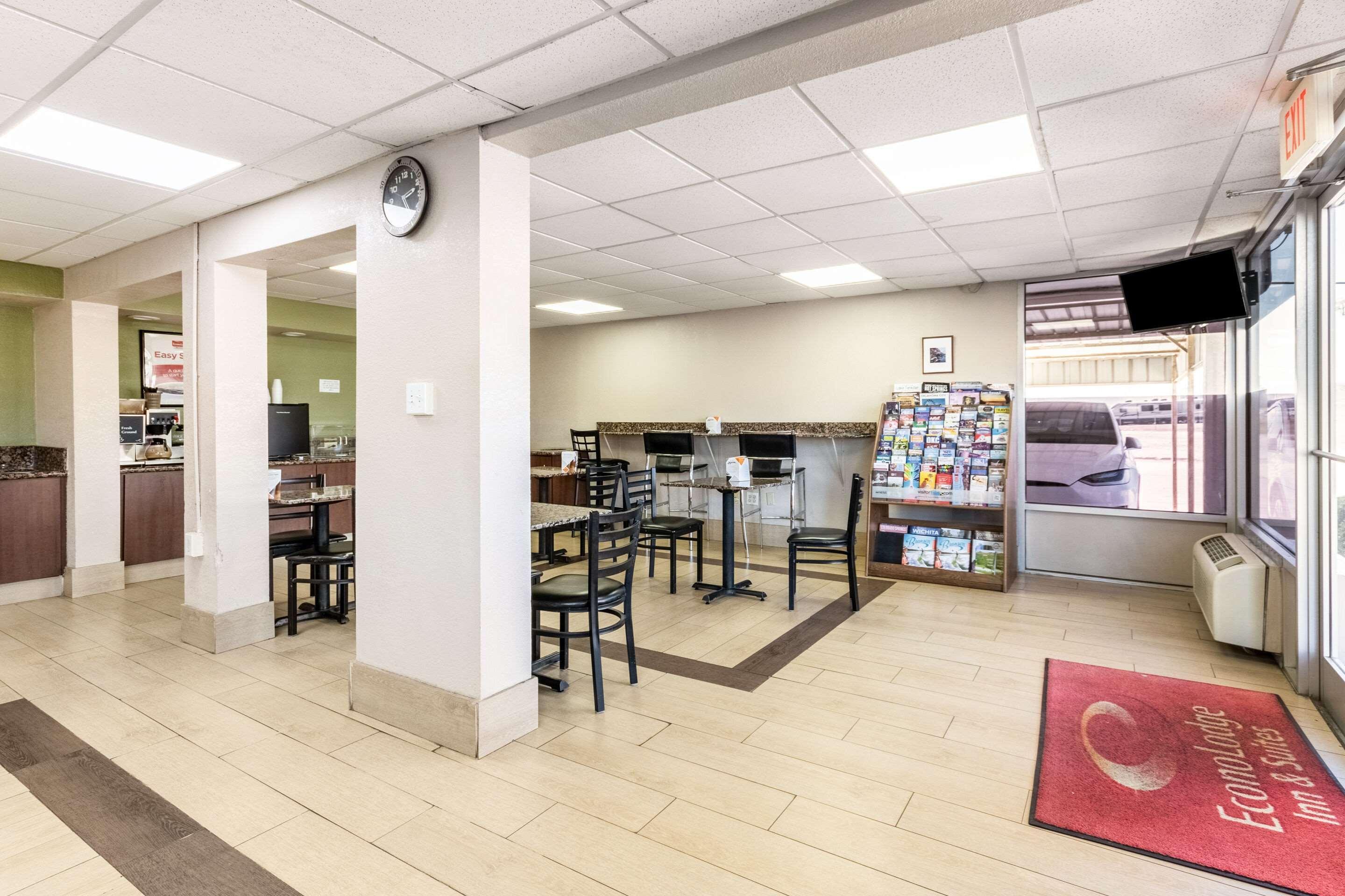 אוקלהומה סיטי Econo Lodge Inn & Suites Near Bricktown מראה חיצוני תמונה