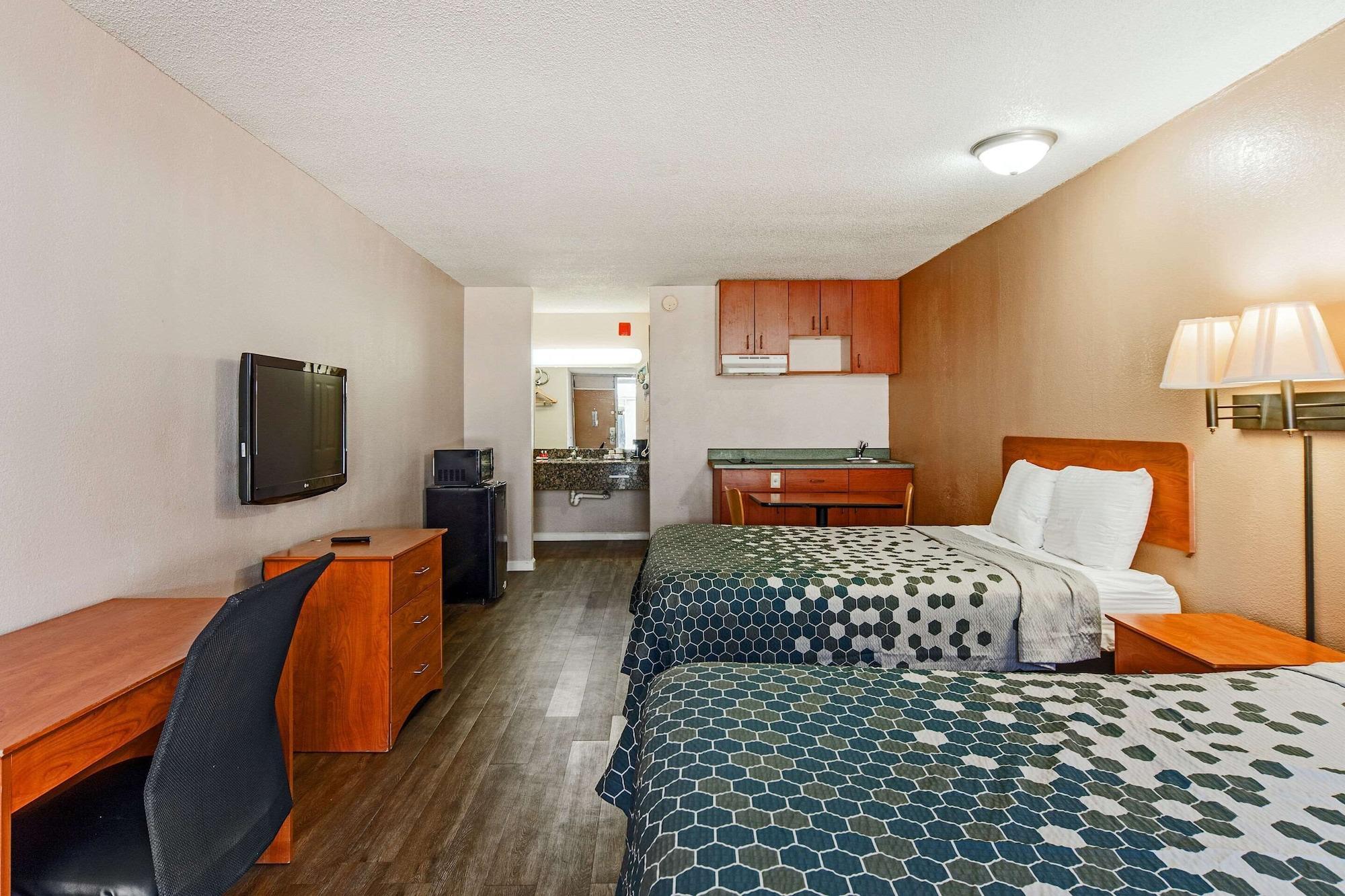 אוקלהומה סיטי Econo Lodge Inn & Suites Near Bricktown מראה חיצוני תמונה