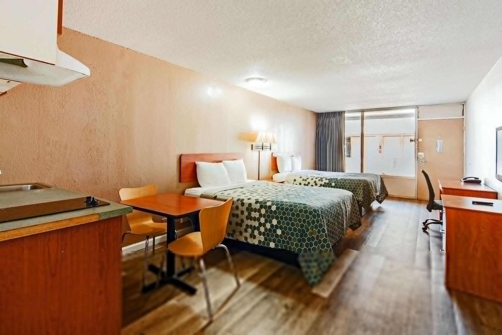 אוקלהומה סיטי Econo Lodge Inn & Suites Near Bricktown מראה חיצוני תמונה